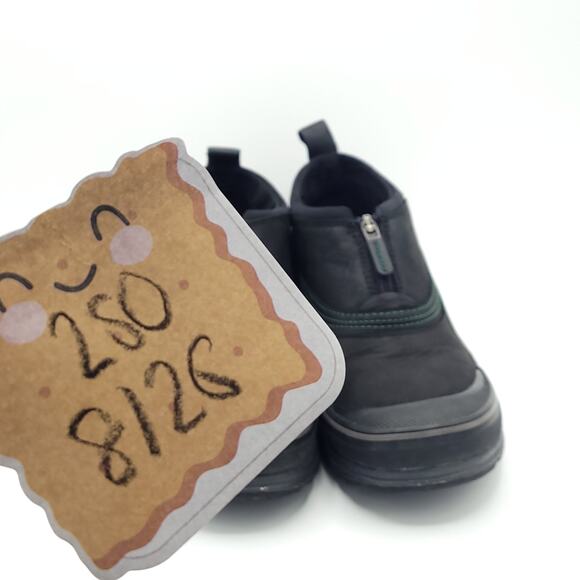 Clarks Outdoor Muckers Ruck Ridge Leather Waterproof Shoe Black Women's size 8.5 - Picture 8 of 9